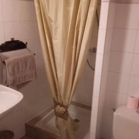 Chambres D'hotes L'antonin 3*